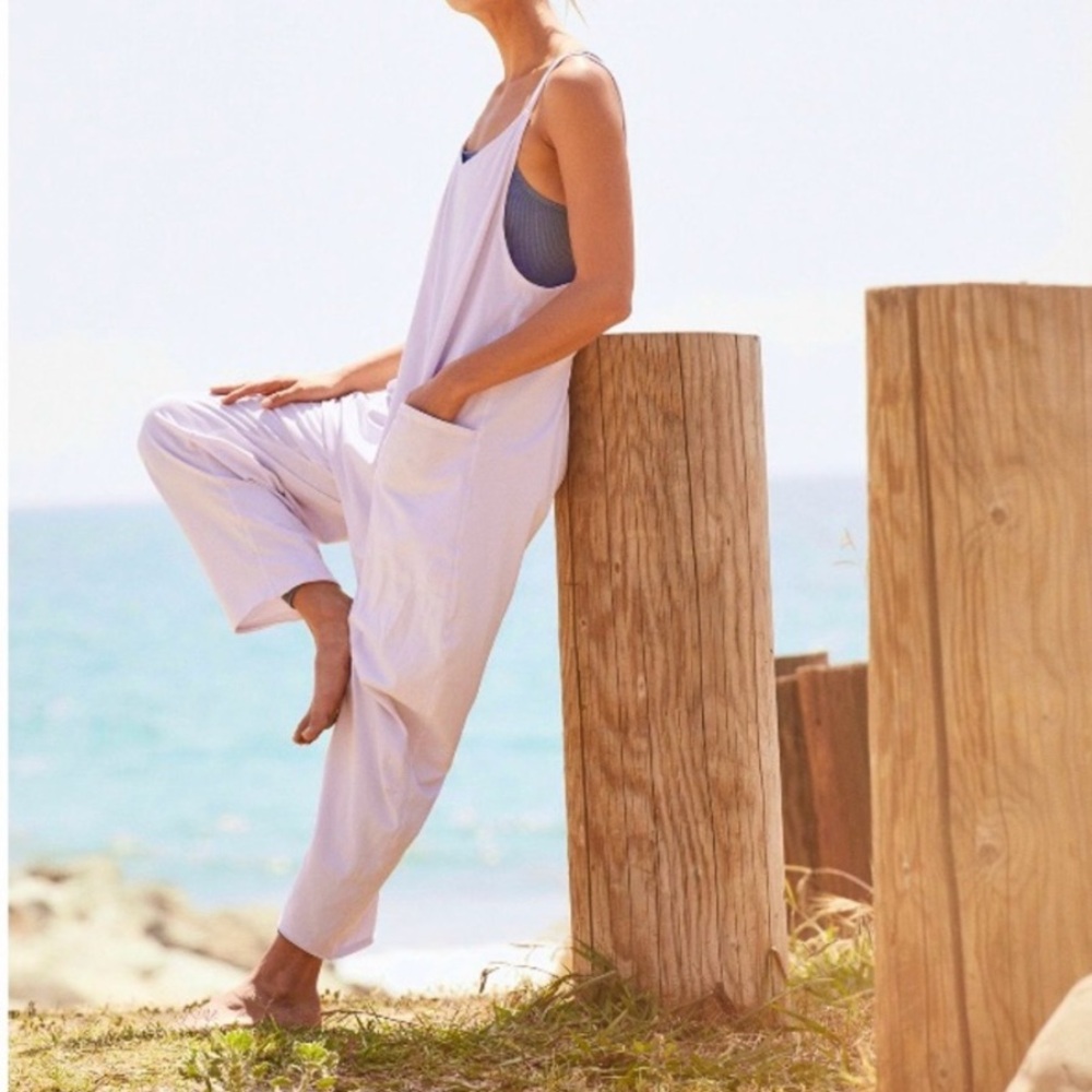 NWT Free People Movement Hot Shote Onesie in Rose Quartz - Picture 5 of 10